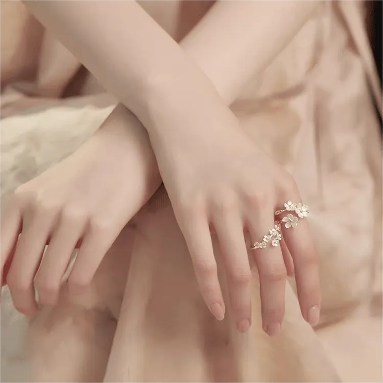 Chic 2 Pieces Floral Ring Set