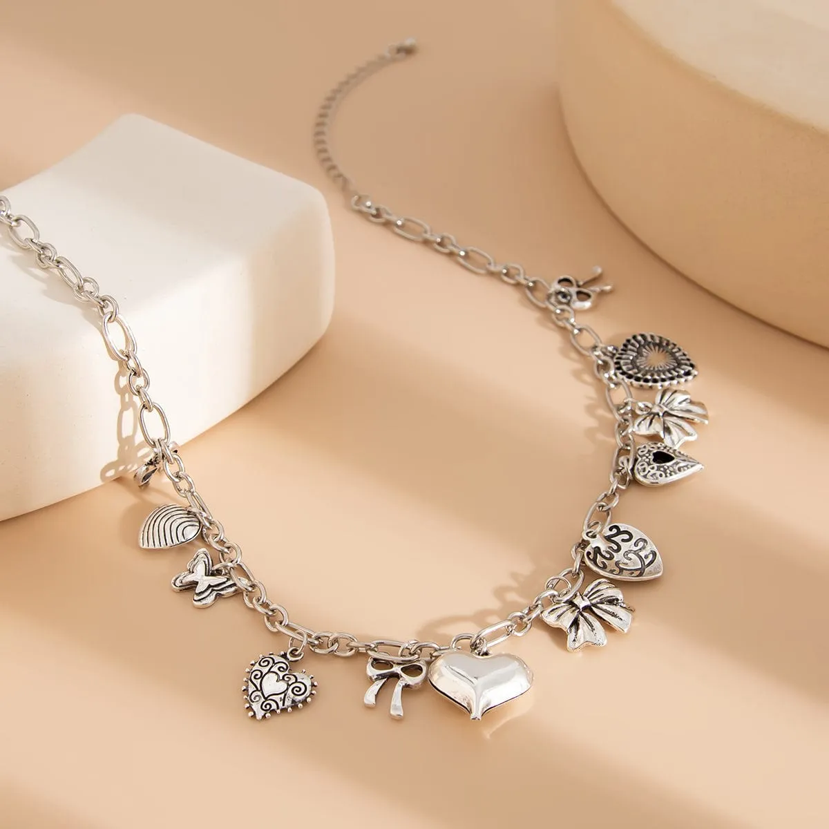 Elegant Gold Silver Tone Relief Heart Bowknot Tassel Necklace