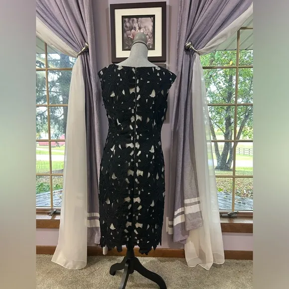 NWT Vera Wang Floral Midi Dress