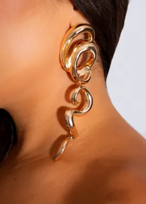 Perfect Movement Earrings Gold